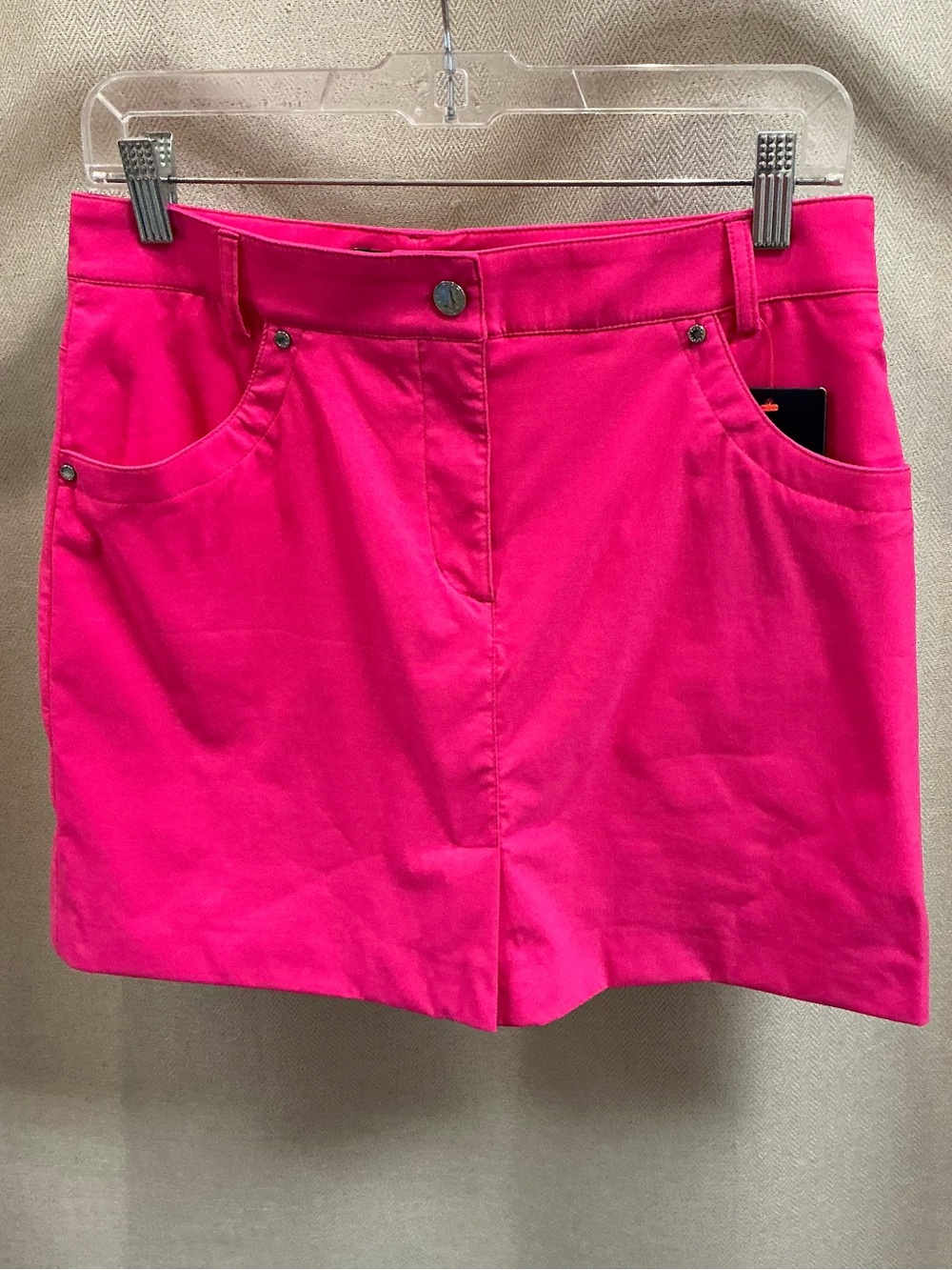 Lohla Sport The Stellar Stretch Skort Lipstick